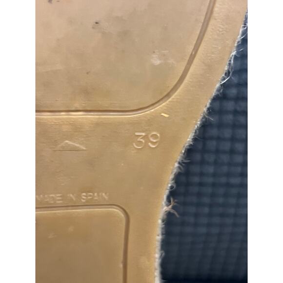 Mario Valentino Clavel Flat Espadrille Sandals in Tan. Sz 39 - Picture 3 of 9